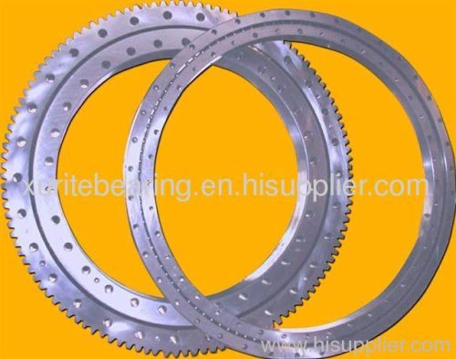 Slewing bearing