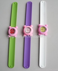 Snap silicone watch