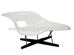 Modern classic furniture Eames La Chaise FH8020