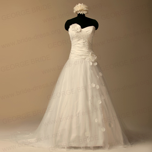 Sweetheart Silky Taffeta Wedding dresses with Handmade Flowers