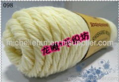 100%hand-knitted yarn