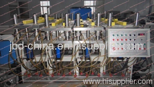 wood plastic composite board extrusion machine