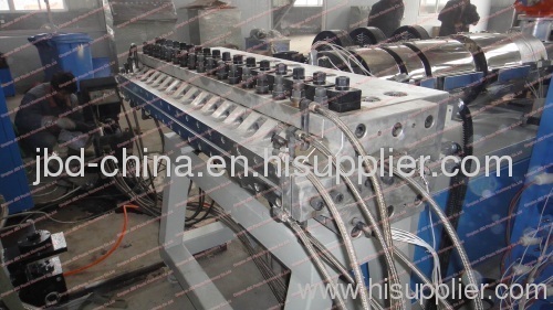 WPC construction board making machine