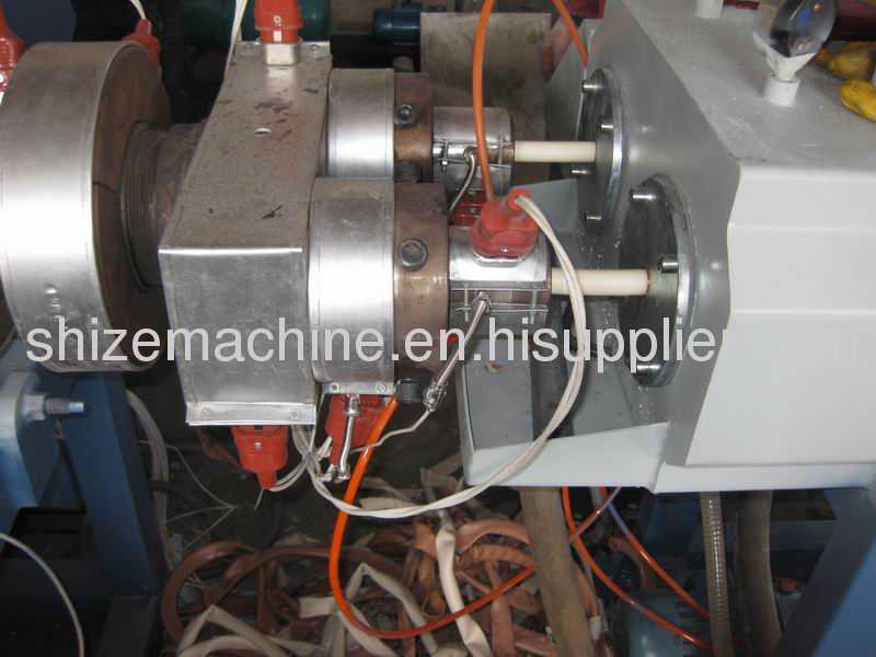 pvc conduit pipe extruder machine