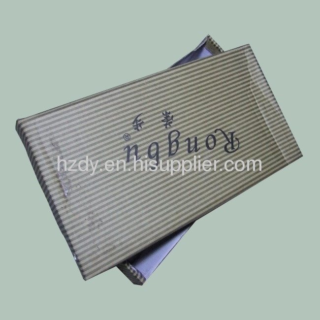 Single layer corrugated carton box for shoes top lifted