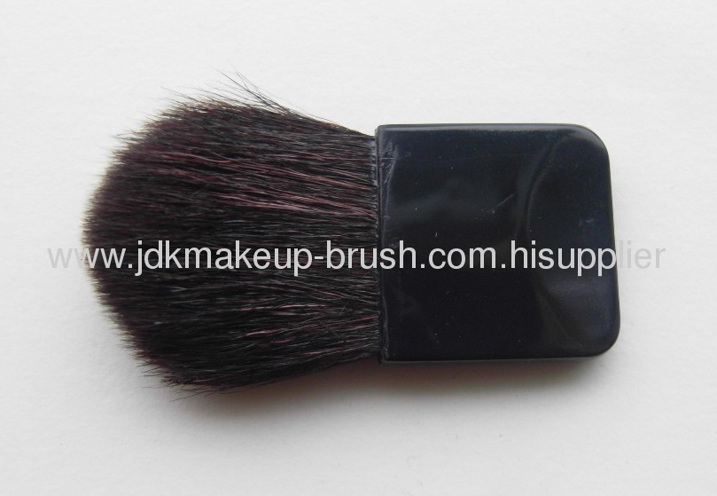 Professional Compact Blush Brush