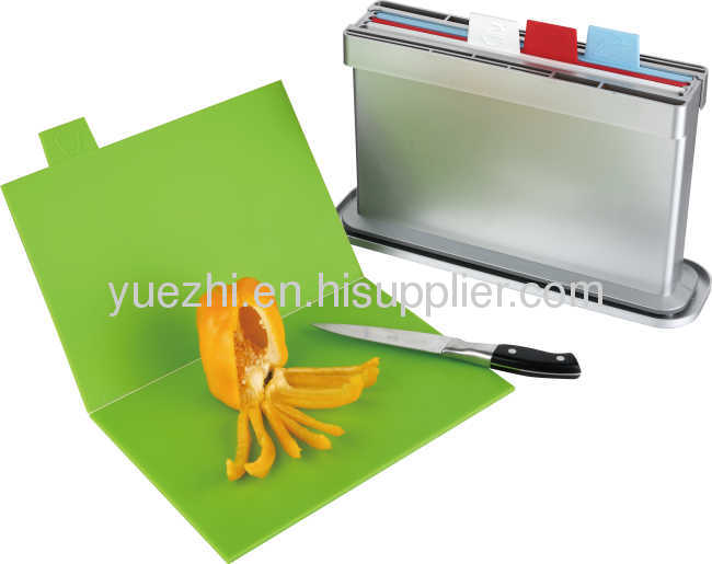 4pcs folding chopping board with water pan, two sides knife shelves.