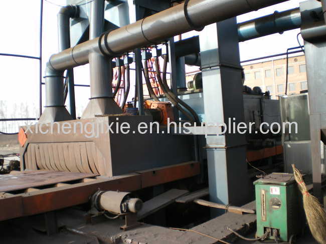 Steel plate shot blasting machine