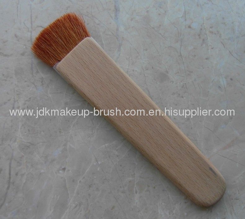 Mini Compact Blush Brush with long wooden handle