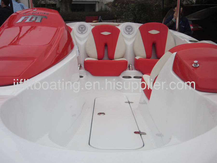 4.6m Speedster family boat with 200hp R&R Marine engine 