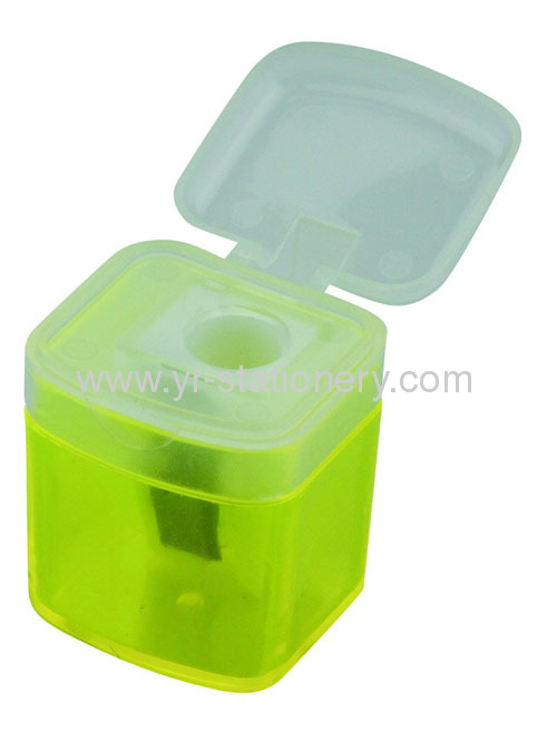 Single Hole Plastic Pencil Sharpener