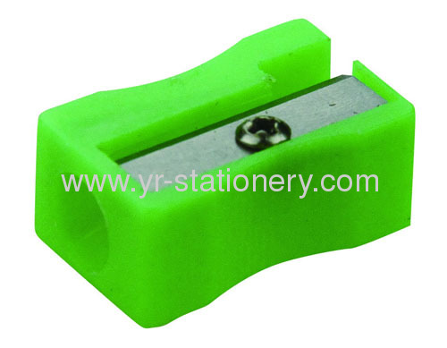 Single Hole Plastic Pencil Sharpener