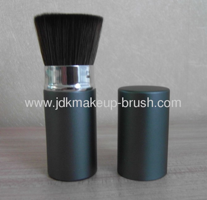 Flat Top Retractable Brush