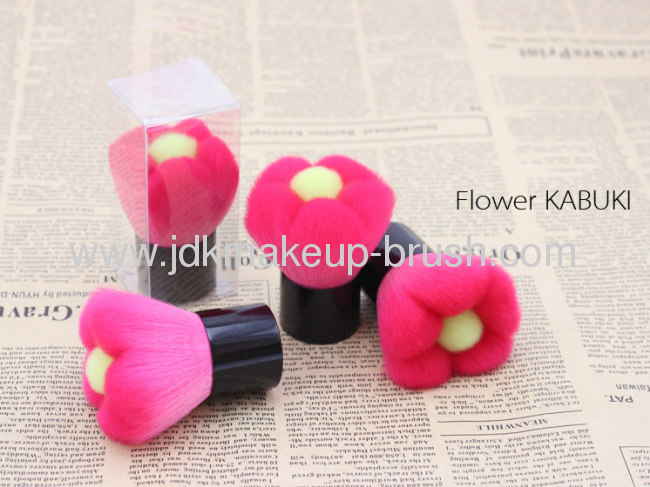 Flower Shape Kabuki Powder Brush