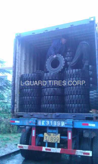 forklift tire 700-12.solid tyres