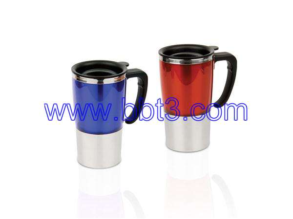 Travel stainless mug with double wall
