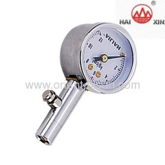 Tire pressure gauge with plastic pointer