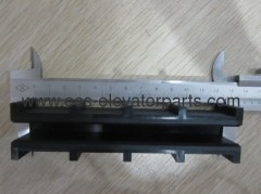 GUIDE SHOE INSERT WITH RIBS FOR CAR, KONE, L 130 MM, RAIL 9 MM, CHINA