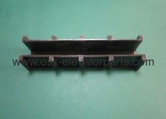 GUIDE SHOE INSERT WITH RIBS FOR CAR, KONE, L 130 MM, RAIL 16 MM, CHINA