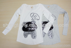 printed and embroideried round neck t shirt