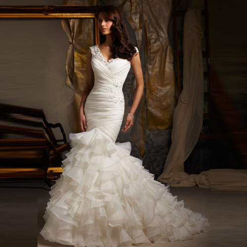 Newest Beautiful Long Ivory Wedding Dresses