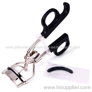 China Eyelash curler supplier