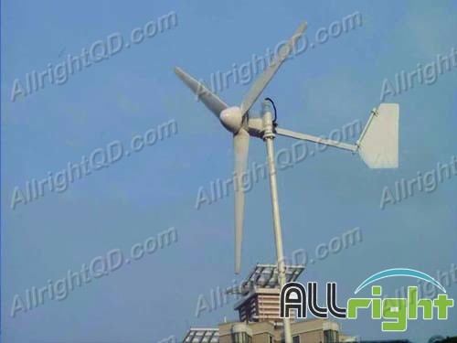 Low speed small wind turbine generator