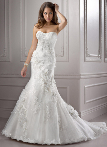 Fishtail wedding dresses