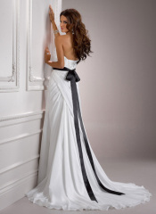 Sales promotion wedding dresses