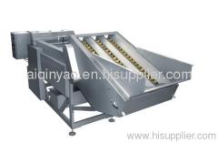 Apricot half-cutting and stoning machine