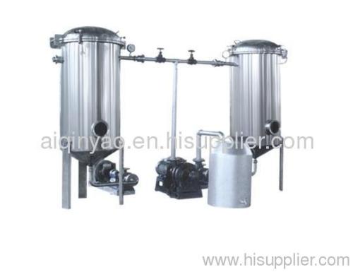 Fruit juice vacuum deaerator and vacuum concentrating boiler