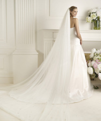 Wedding dresses 2013 design