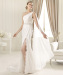 Wedding gowns new design 2013