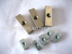 Rectangular NdFeB magnet with countersunk hole