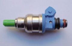 DENSO fuel injector INP-062 (MDH182)
