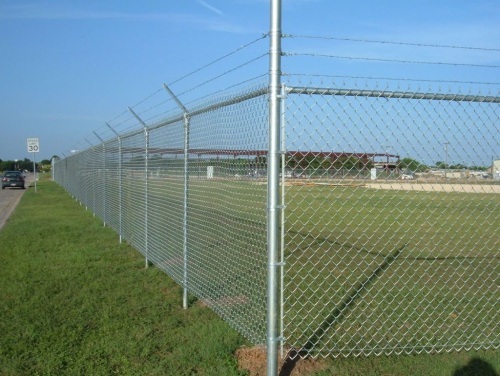 Grassfield Chain Link Fence