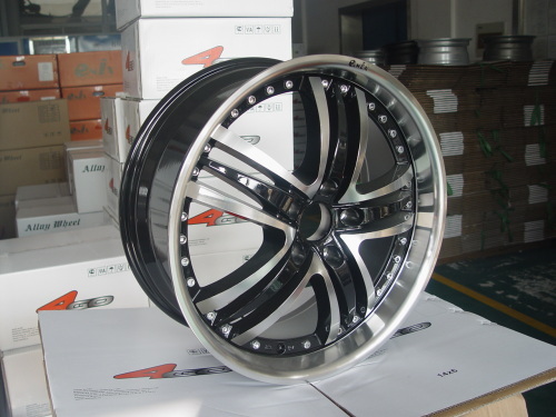 Alloy wheel