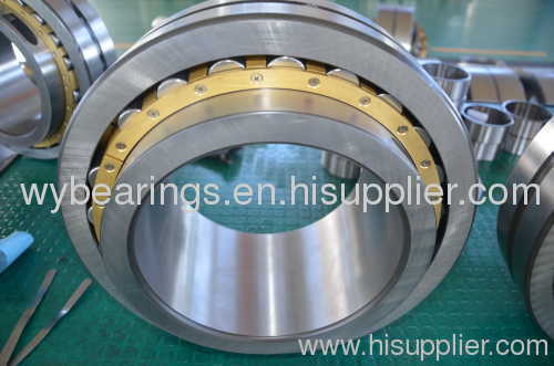 Split cylindrical roller bearing