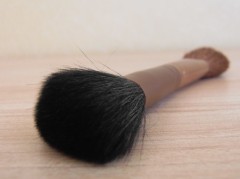 Deluxe Duo End Contour and Powder Brush