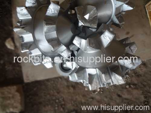 tricone rock drill bits