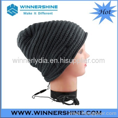 Double pin knitted beanie headphone in stereo sound