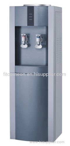 Floor standing water dispenser