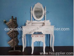 Dressing table