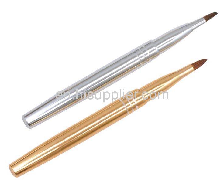 Deluxe retractable lip brush 