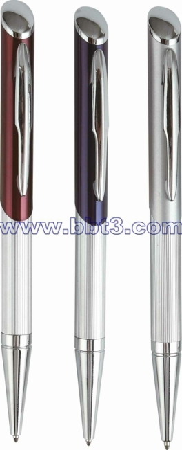 Metal ballpoint pen with lacquer finish barrel