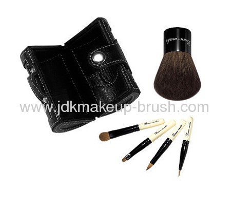 PU Kakubi Brush Cosmetic Case