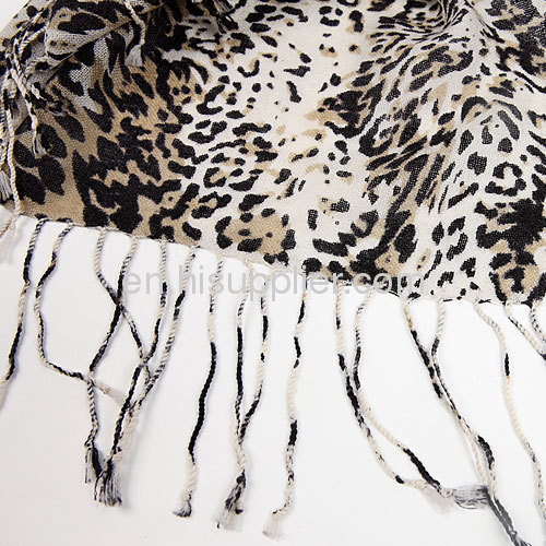 Wholesale Cool Fashion Leopard Print Wool Scarf Wrap Shawl Stole