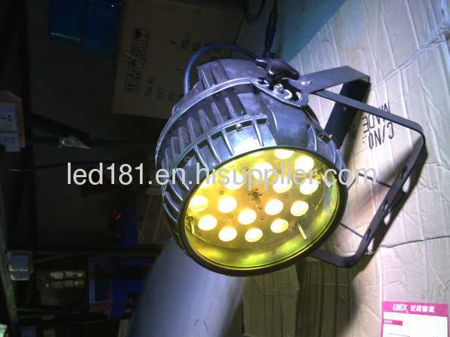 18pcsx10W RGBW 4in1 DMX Zoom Outdoor LED PAR Light