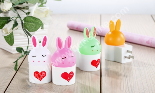 popular cute light-operated 5leds animal night light for gift promotion