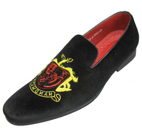 fashion style velvet slippers custom made embroider supplier